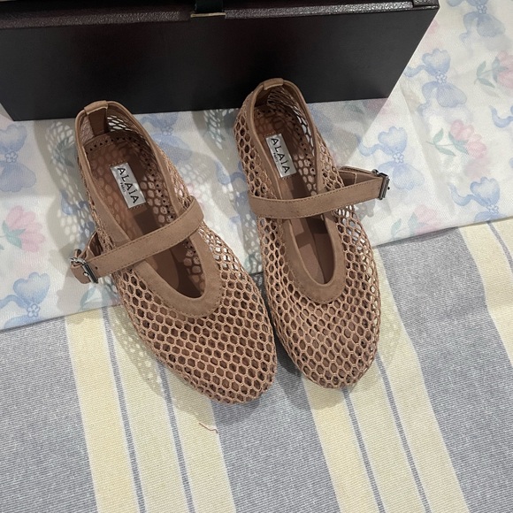 Alaia Shoes - Alaïa Beige Mesh Mary Jane Flats with Ankle Strap